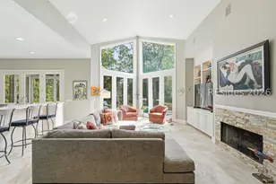 25 S Shore Dr, Hilton Head Island, SC 29928 - Photo 2