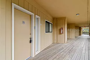 40 Folly Field Rd, Hilton Head Island, SC 29928 - Photo 4