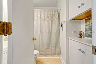 40 Folly Field Rd, Hilton Head Island, SC 29928 - Photo 10