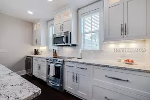 36 Oldfield Village Rd, Bluffton, SC 29909 - Photo 10