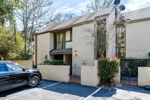11 Tanglewood Dr, Hilton Head Island, SC 29928 - Photo 28