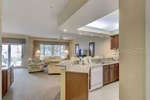 14 Wimbledon Ct, Hilton Head Island, SC 29928 - Photo 4