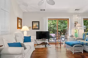 10 Hollyberry Ln, Hilton Head Island, SC 29928 - Photo 10