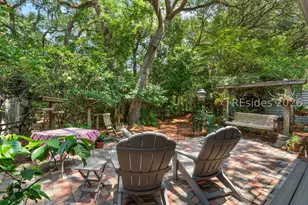 10 Hollyberry Ln, Hilton Head Island, SC 29928 - Photo 22