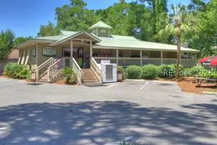 45 Queens Folly Rd, Hilton Head Island, SC 29928 - Photo 32