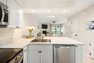50 Yacht Cv Dr, Hilton Head Island, SC 29928 - Photo 16