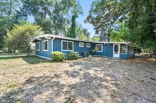 2003 Broad River Dr, Beaufort, SC 29906 - Photo 40