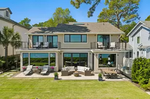16 Dolphin Point Ln, Hilton Head Island, SC 29926 - Photo 2