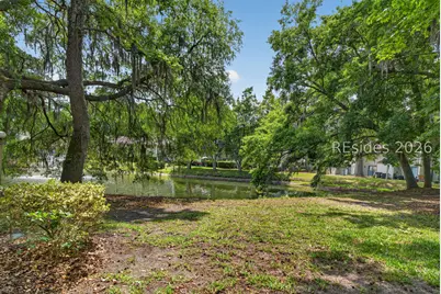 96 Mathews Drive #19, Hilton Head Island, SC 29926 - Photo 14