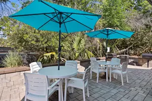 10 Lemoyne Ave, Hilton Head Island, SC 29928 - Photo 32