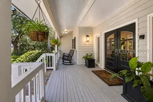 111 Fort Walker Dr, Hilton Head Island, SC 29928 - Photo 10