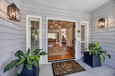 111 Fort Walker Drive, Hilton Head Island, SC 29928 - Photo 2