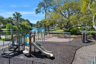 111 Fort Walker Dr, Hilton Head Island, SC 29928 - Photo 58