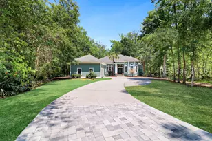 23 Chesterton Ct, Bluffton, SC 29910 - Photo 2