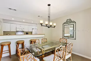 124 Sea Pines Dr, Hilton Head Island, SC 29928 - Photo 18