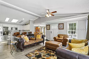 11 Spar Pole Ln, Bluffton, SC 29910 - Photo 16