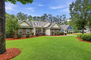 8 Dove Tree Ln, Bluffton, SC 29910 - Photo 2