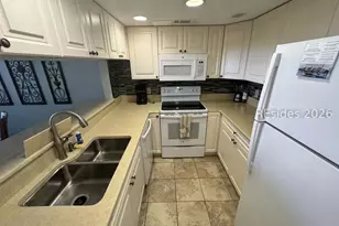 9 Harbourside Ln, Hilton Head Island, SC 29928 - Photo 16