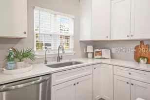 14 Bittie Cir, Beaufort, SC 29906 - Photo 12
