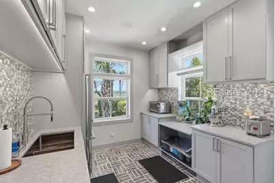 7 Peninsula Drive, Hilton Head Island, SC 29926 - Photo 30