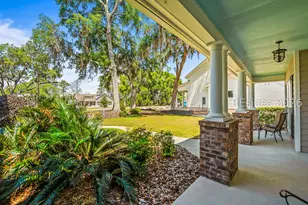 1084 Otter Cir, Beaufort, SC 29902 - Photo 6