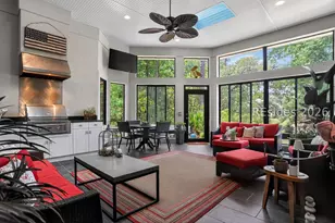 4 Beech Hill Ct, Hilton Head Island, SC 29928 - Photo 4