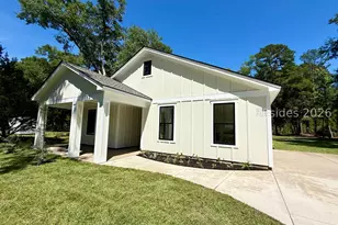 53 Marsh Dr, Beaufort, SC 29907 - Photo 4