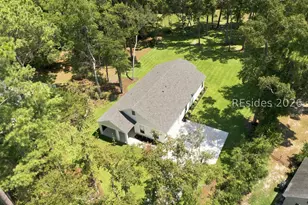 53 Marsh Dr, Beaufort, SC 29907 - Photo 2