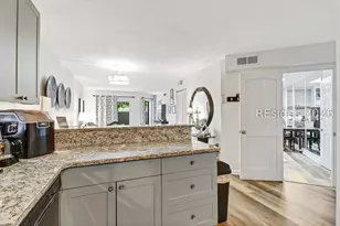 10 Lemoyne Ave, Hilton Head Island, SC 29928 - Photo 16