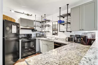 10 Lemoyne Avenue #101, Hilton Head Island, SC 29928 - Photo 14