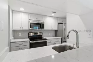 300 Woodhaven Dr, Hilton Head Island, SC 29928 - Photo 10