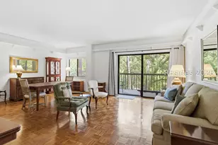 300 Woodhaven Dr, Hilton Head Island, SC 29928 - Photo 4