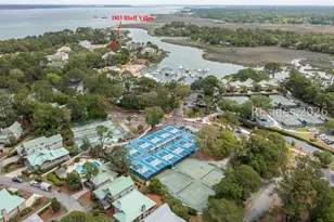 8 Braddock Bluff Dr, Hilton Head Island, SC 29928 - Photo 18