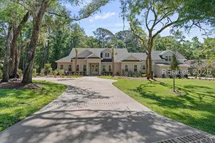3 Pond Dr, Hilton Head Island, SC 29926 - Photo 2