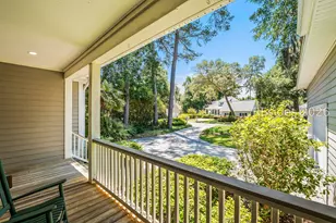 371 Cottage Farm Dr, Beaufort, SC 29902 - Photo 6