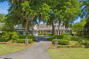 62 Inverness Dr, Bluffton, SC 29910 - Photo 1
