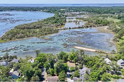 126 Gautier Place, Beaufort, SC 29902 - Photo 10