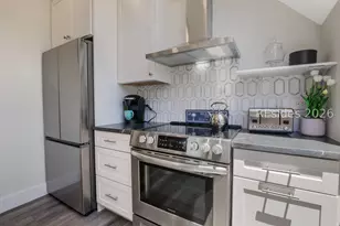 13 Harbourside Ln, Hilton Head Island, SC 29928 - Photo 2
