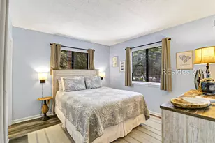 45 Folly Field Rd, Hilton Head Island, SC 29928 - Photo 18
