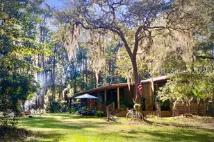 59 Hinson White Dr, Daufuskie Island, SC 29915 - Photo 18