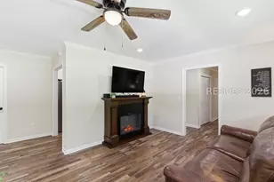213 Sharon Ave, Hampton, SC 29924 - Photo 8