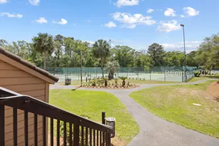 40 Folly Field Rd, Hilton Head Island, SC 29928 - Photo 4