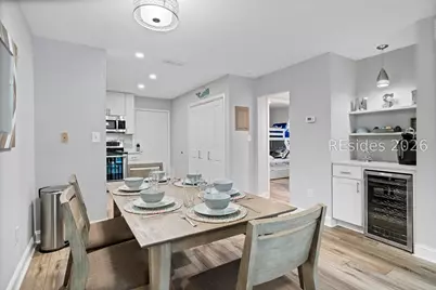 45 Folly Field Road #19E, Hilton Head Island, SC 29928 - Photo 6