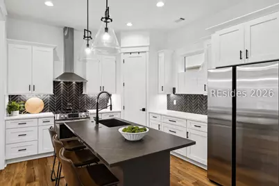 37 Park Square S, Beaufort, SC 29907 - Photo 16
