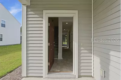 7 Woodland Court, Bluffton, SC 29910 - Photo 4