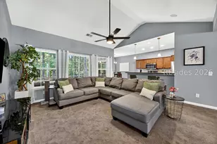 33 Sand Live Oak Dr, Bluffton, SC 29910 - Photo 10