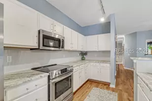 69 Regent Ave, Bluffton, SC 29910 - Photo 16