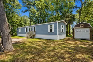 14 Palm Point Rd, Beaufort, SC 29907 - Photo 1