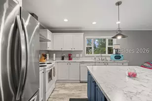 14 Palm Point Rd, Beaufort, SC 29907 - Photo 6
