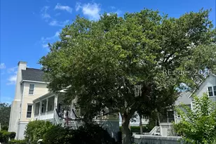 104 Patrick Dr, Beaufort, SC 29902 - Photo 2
